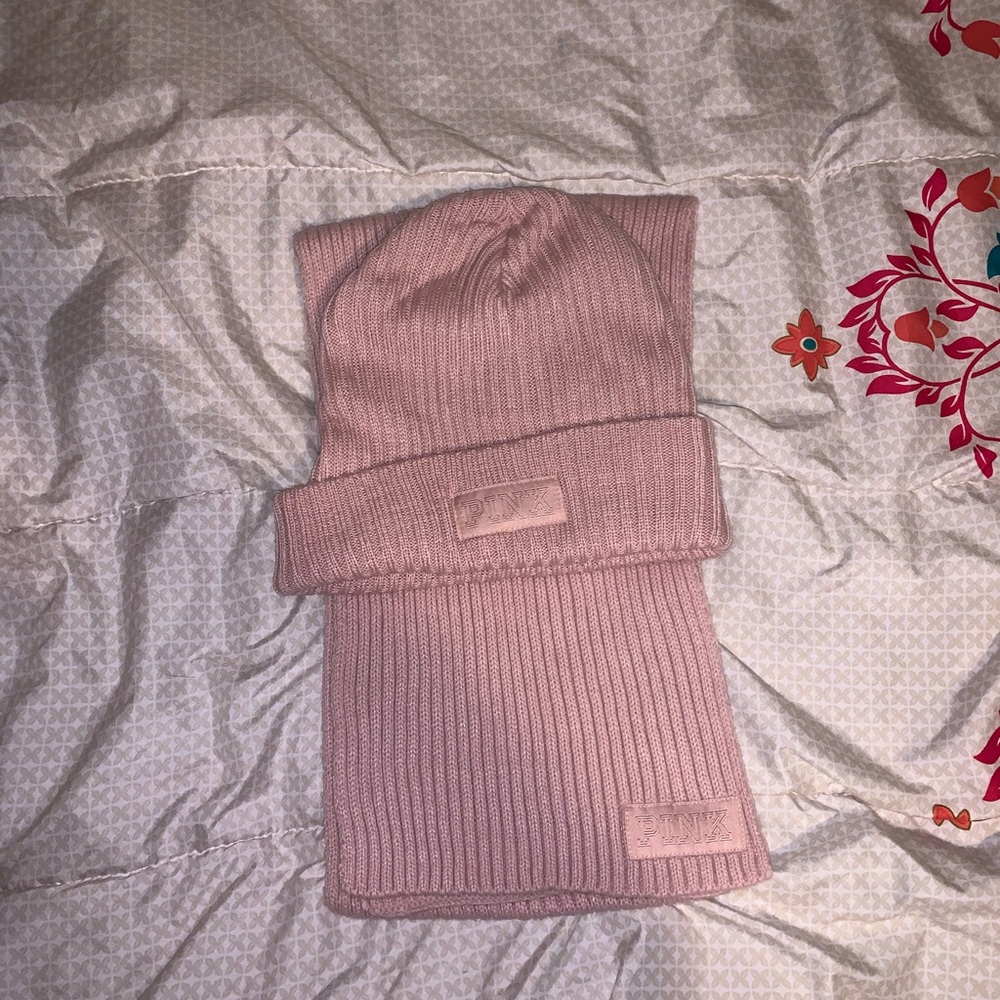 PINK hat and scarf